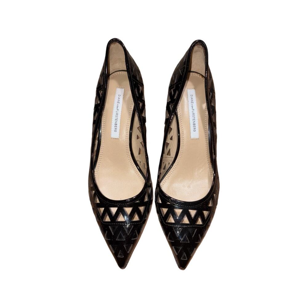 Diane von Furstenberg Black Patent Perforated Leather Pumps   Size: 7.5M
